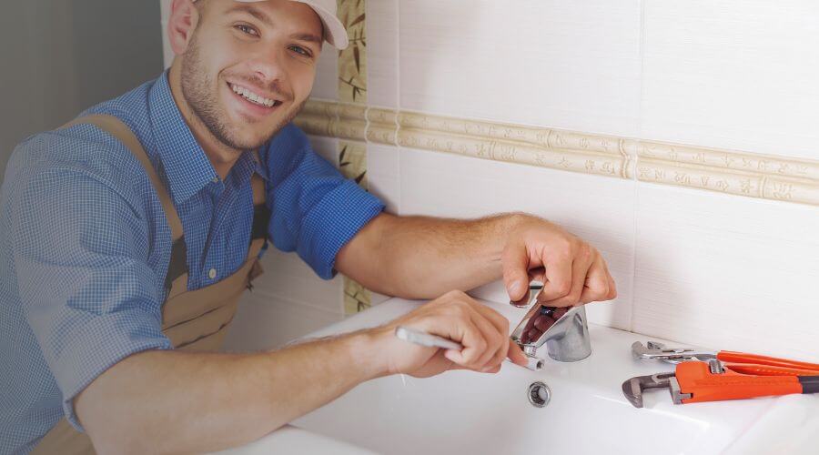 Professional clogged drains services in Mount Vernon, TX